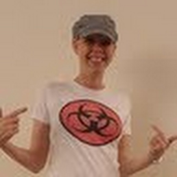 Meet your Posher, Michelle - Picture 1 of 1